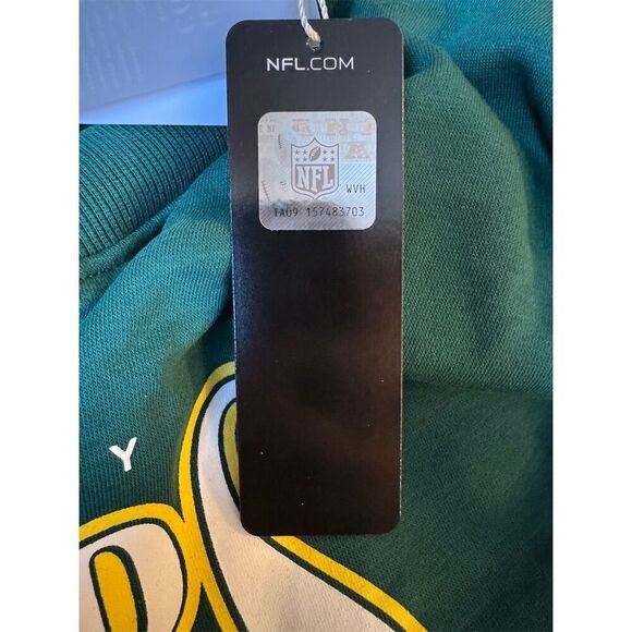 Green Bay Packers NFL Women's Rhinestone Sleeve Sweatshirt Green Size Small - Picture 13 of 15